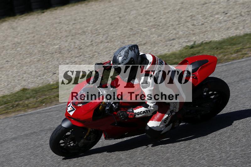 /05 07.04.2026 Cornu Master School ADR/Gruppe rot/27